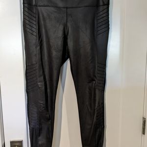 Athleta, like new Gleam Delancy Moto Tight, Large, black